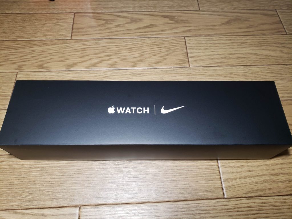 Apple Watch 外箱